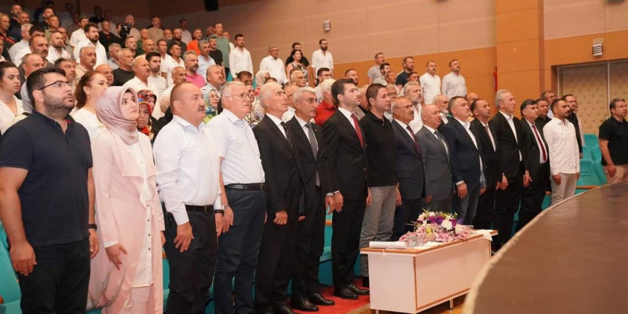 Mhp’li Bulut, "Liderimizin Bir Çağrısıyla Tüm Milliyetçiler Çizmeyi Giymeye Hazır"