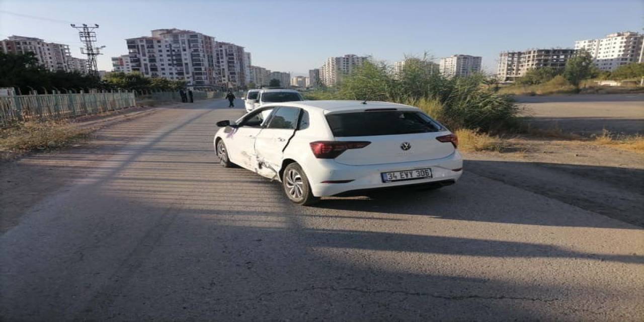 Malatya’da Trafik Kazası: 2 Yaralı