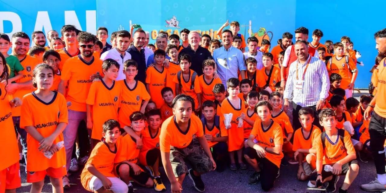 Başakşehir’den Bir İlk; Tribünde Çocuk Parkı