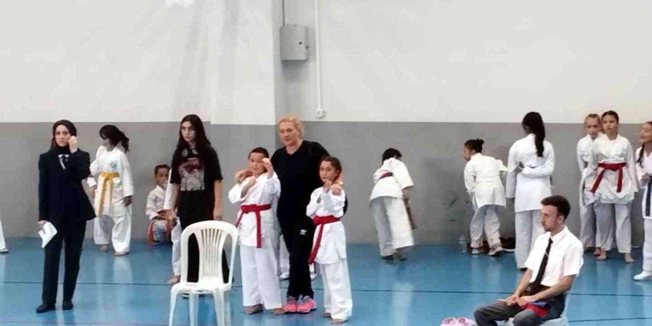İlk Defa Katıldıkları Karate Müsabakasında 6 Madalya Kazandılar