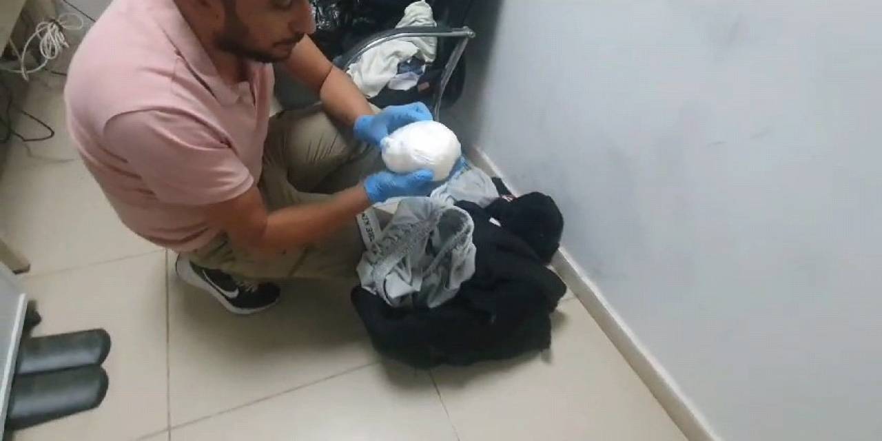 İlçeye Uyuşturucu Sokmaya Çalışırken Yakalandılar