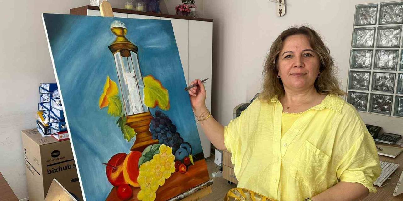 Hem Muhasebeci, Hem Ressam: İki İşinde De Başarılı
