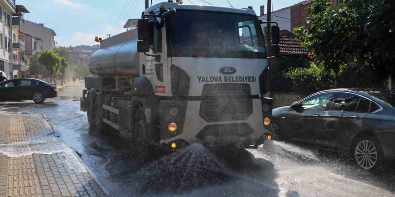 Dere Mahallesi’nde Temizlik Çalışması