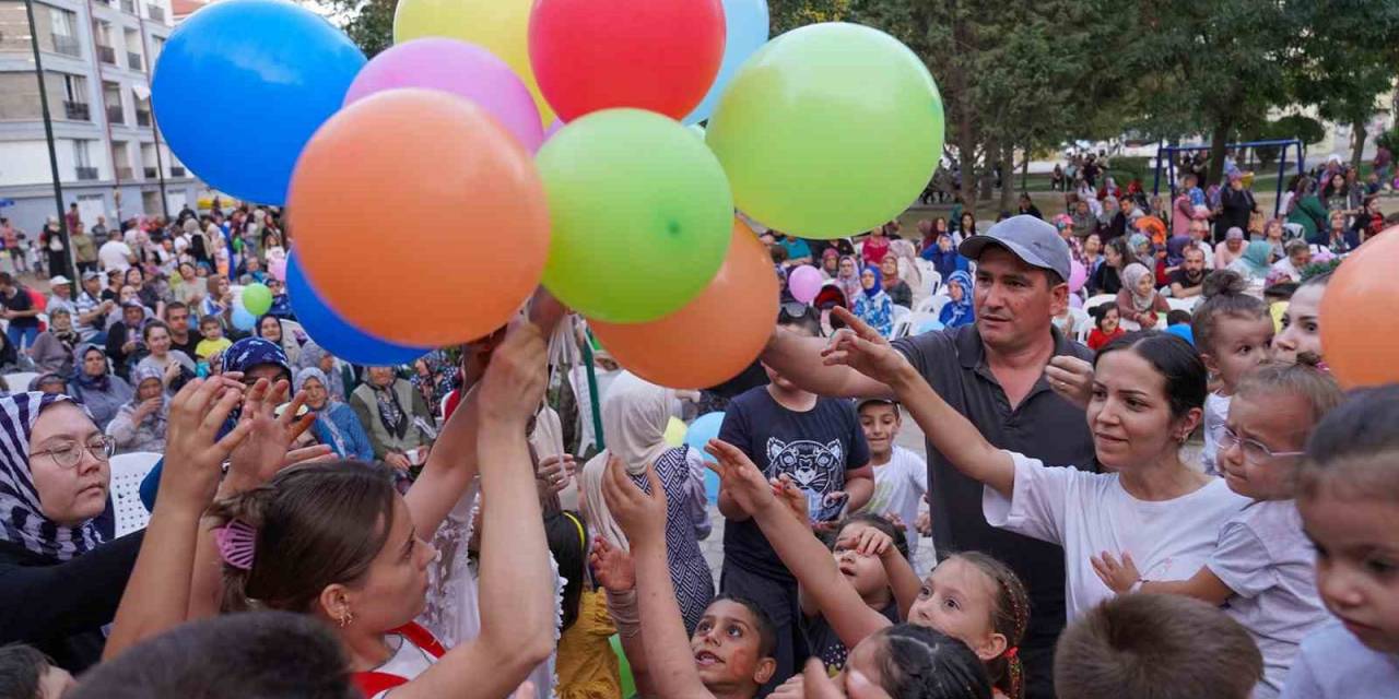 Tepebaşı Eğlence Dolu Bir Yaz Geçiriyor
