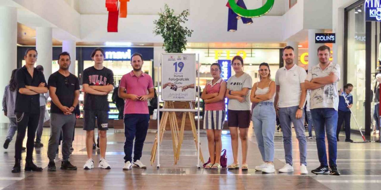 Manisalı Fotoğrafçılar ‘Dünya Fotoğrafçılık Günü’nü Sergiyle Kutladı