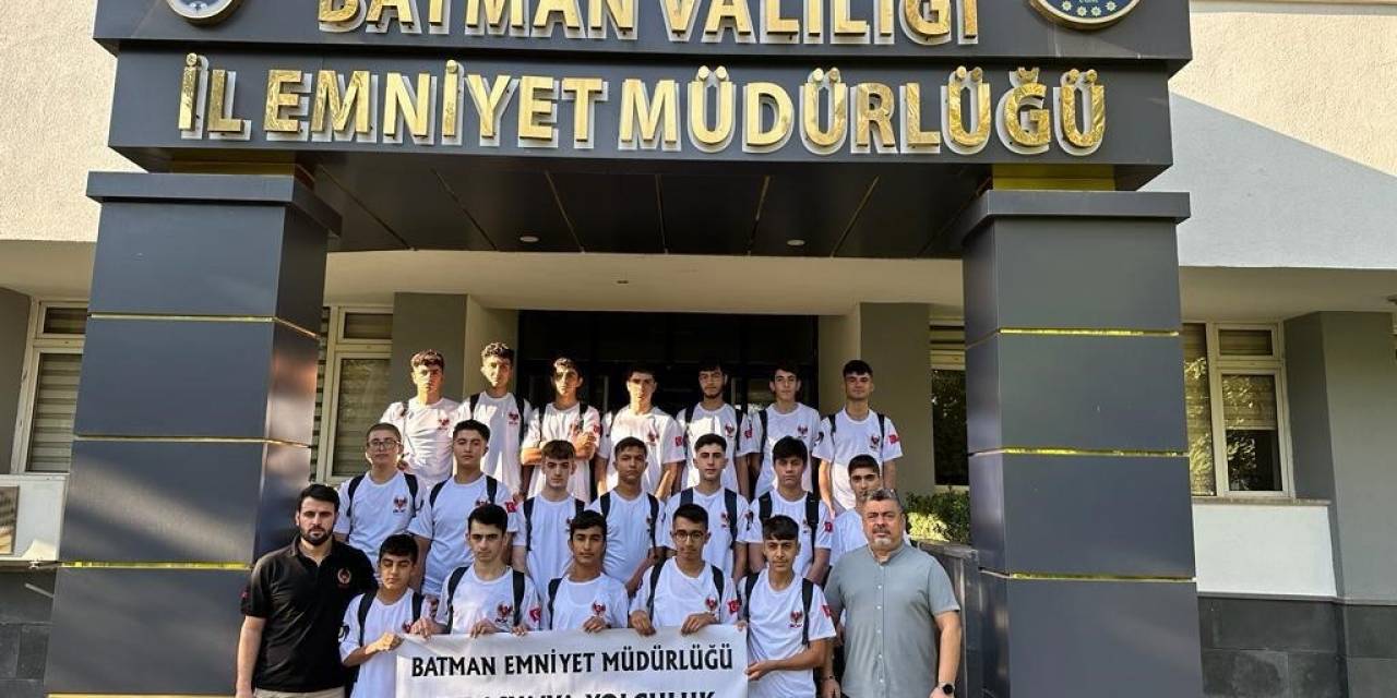 Batman’da 20 Başarılı Öğrenci İstanbul Gezisiyle Ödüllendirildi