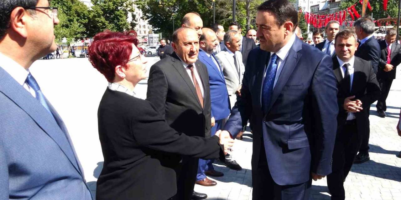 Kütahya’nın Yeni Valisi Görevine Başladı