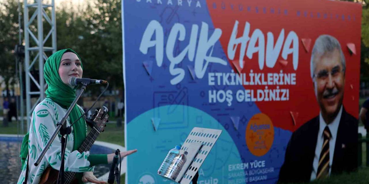 Açık Hava Sahnesi’nde Eğlence Dolu Bir Hafta Sonu