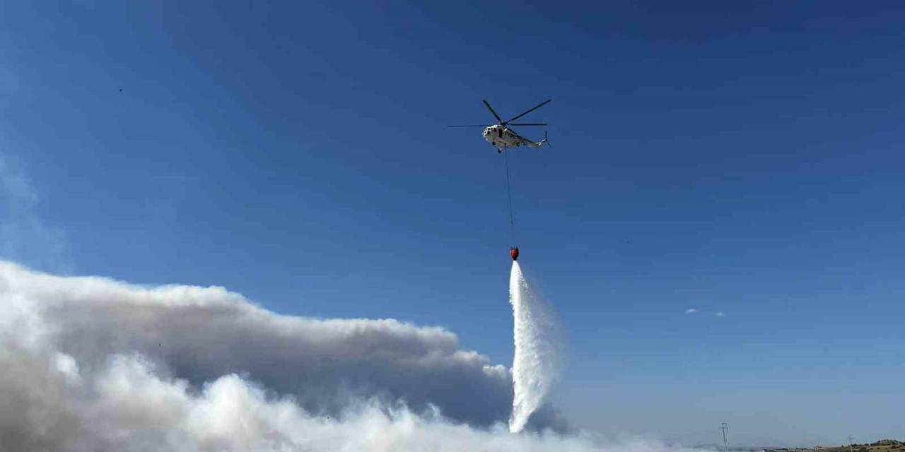 Enez’in Eski Çöplüğünde Çıkan Yangına 3 Uçak Ve 2 Helikopterle Müdahale Edildi