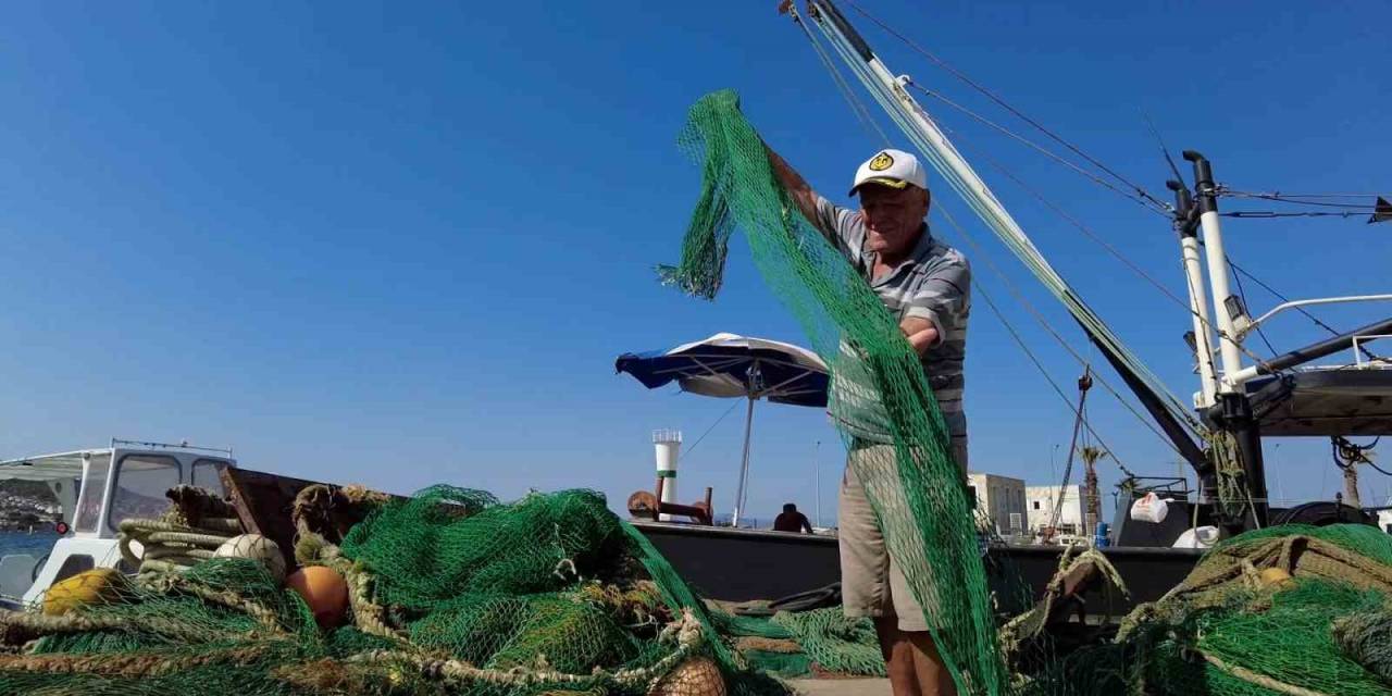 Balıkçılar Av Yasağının Biteceği Günü İple Çekiyor