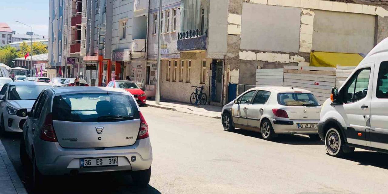 Kars’ta Trafiğe Kayıtlı Araç Sayısı 47 Bin 77 Oldu
