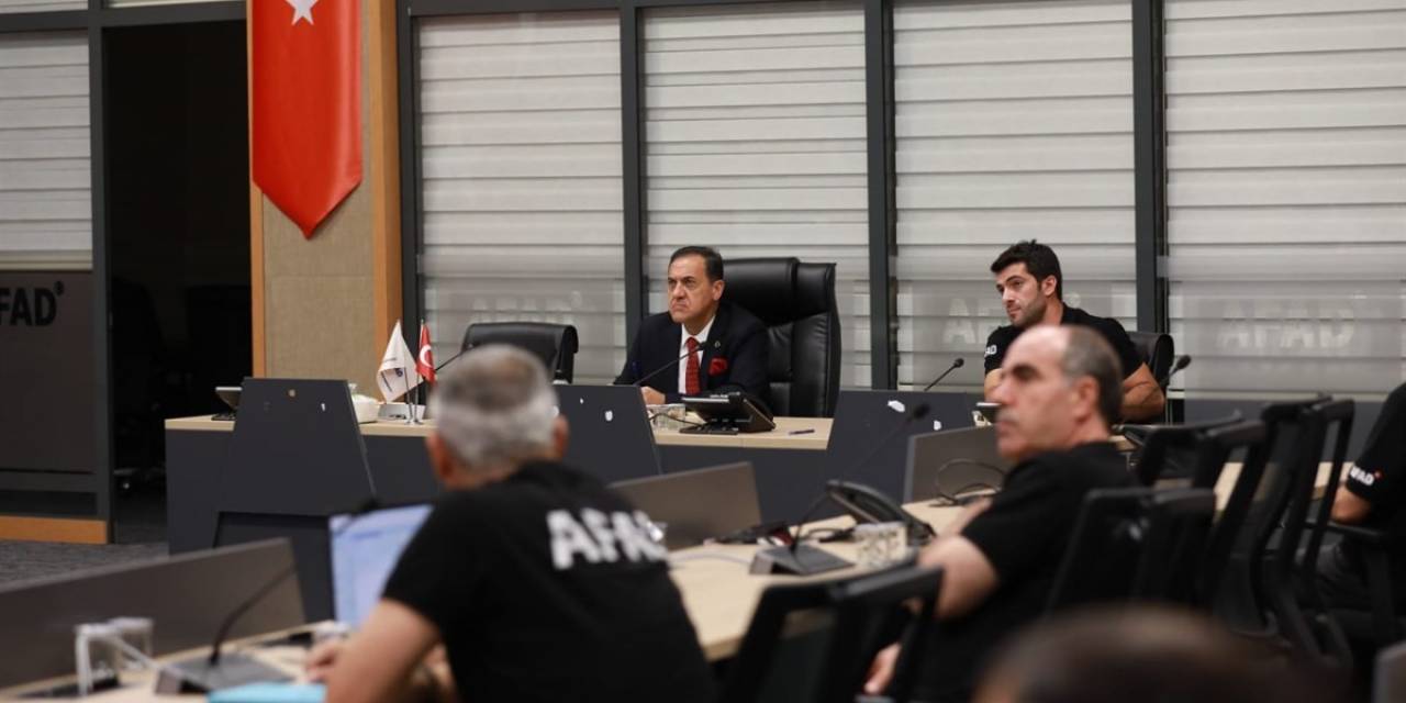 Bingöl Valisi Usta, “Afet Ve Deprem Gerçeğiyle Yüzleşmemiz Lazım”