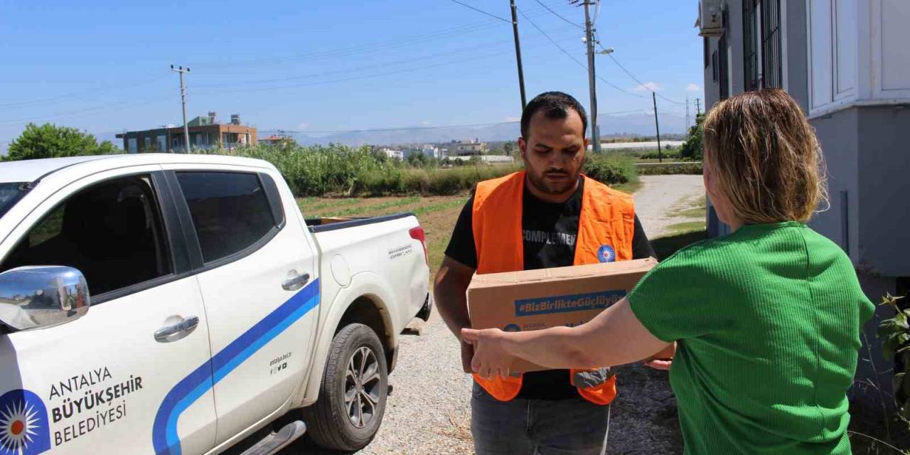 Büyükşehirin, Glutensiz Gıda Yardımı Sürüyor