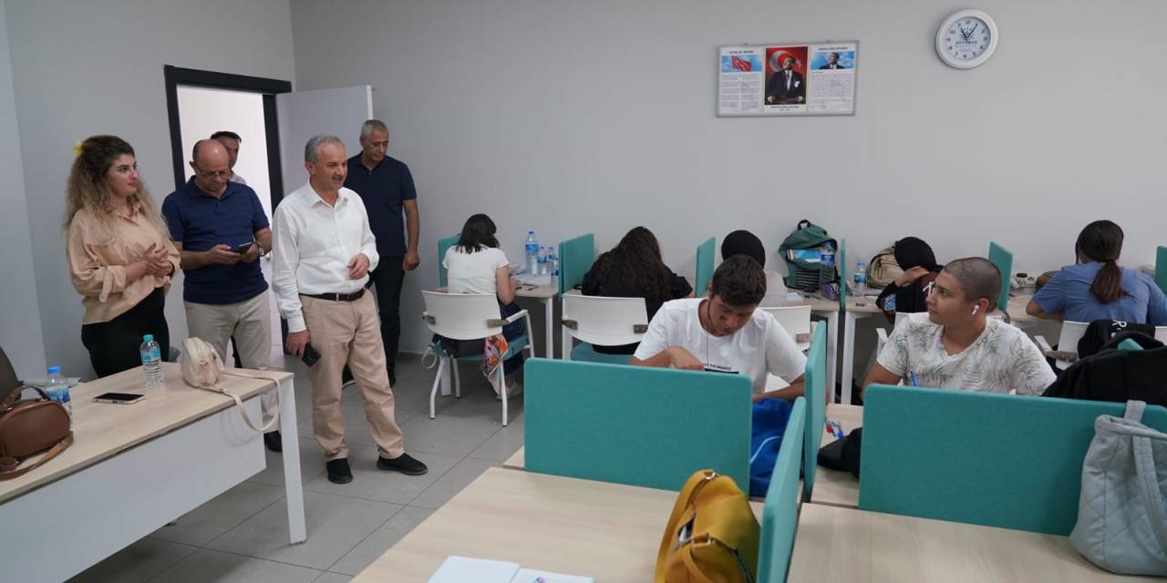 Kılınç, Öğrencilerle Bir Araya Geldi