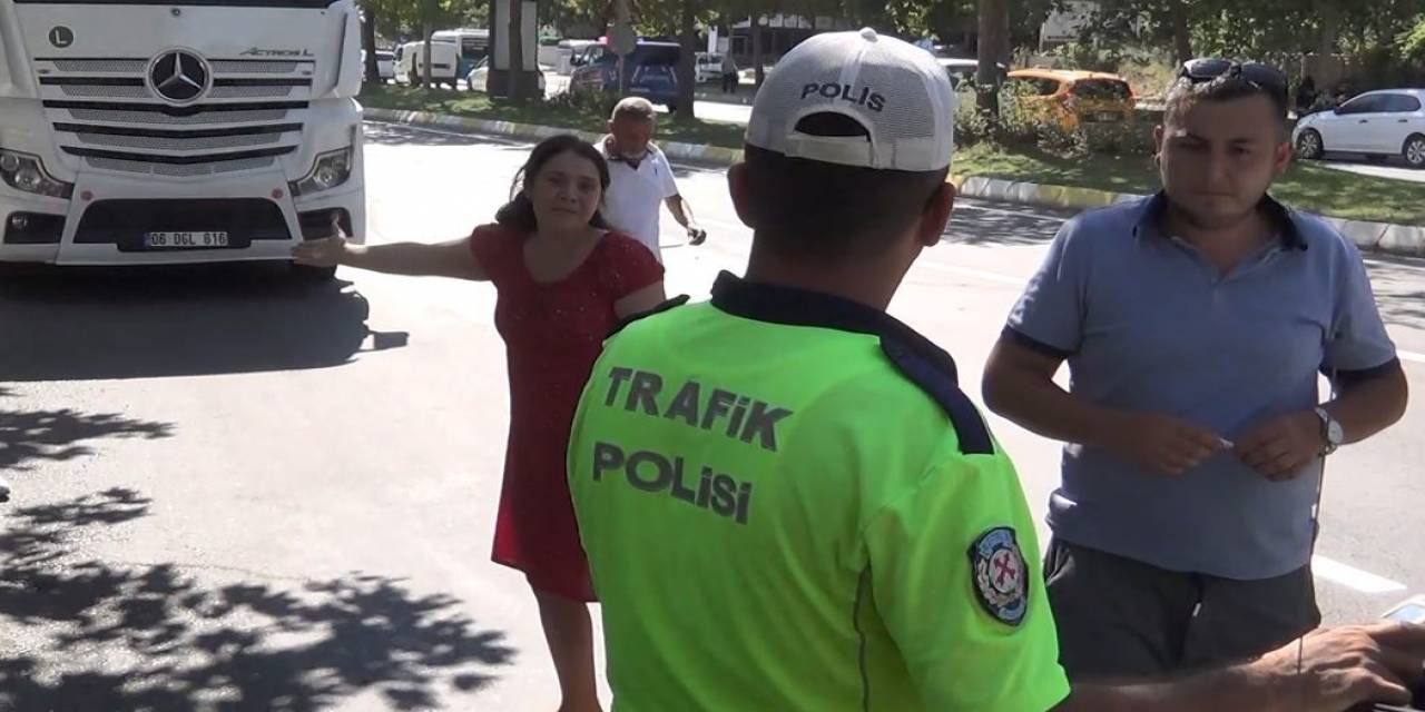 Kaza Sonrası Gözyaşlarına Boğuldu