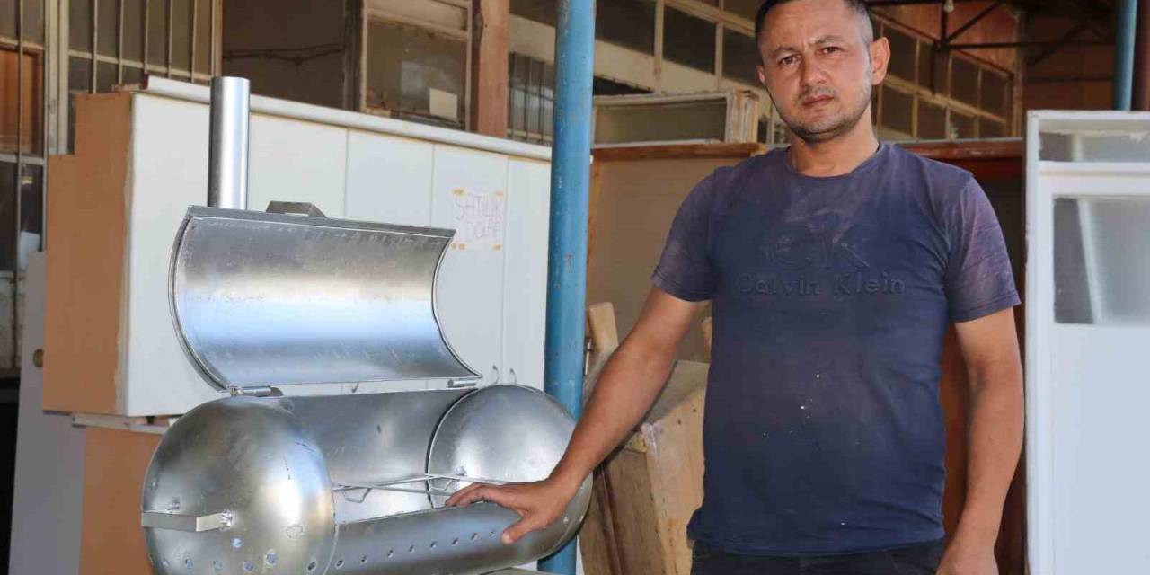 İnternette Video İzlerken Aklına Geldi, Hurdaları Maddi Kazanca Dönüştürdü