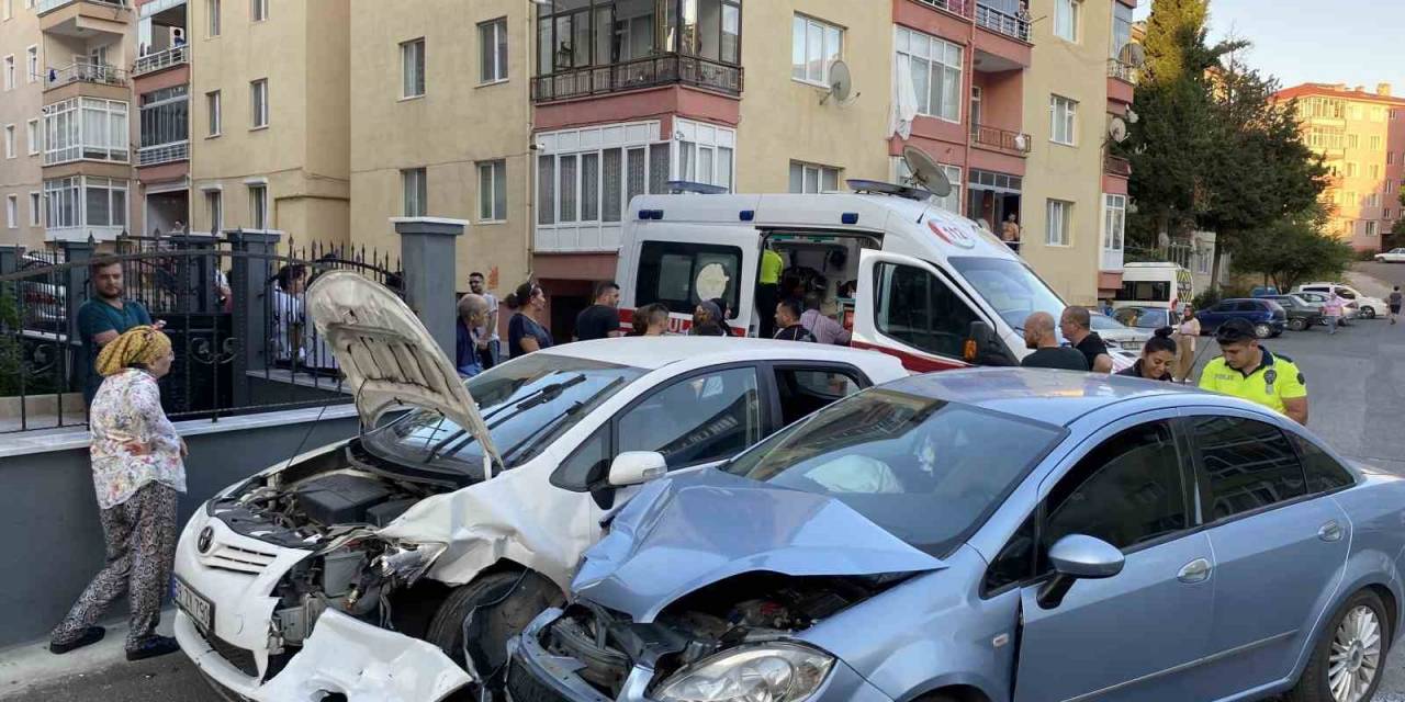 Çorlu’da Trafik Kazası: 4 Yaralı