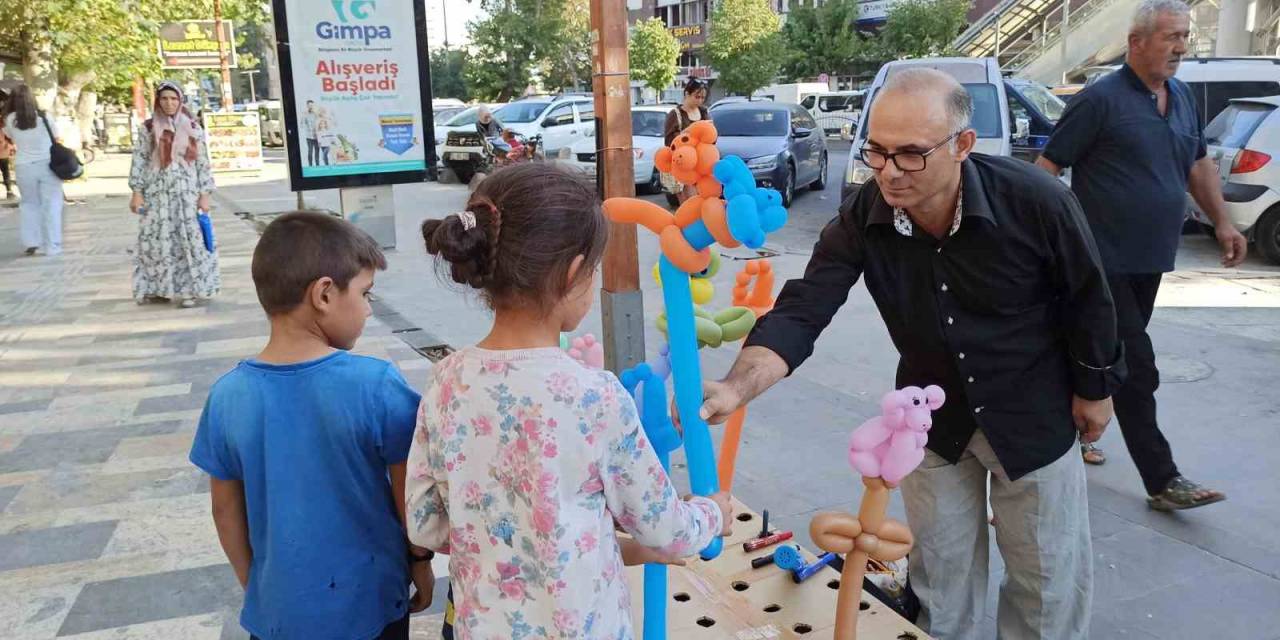 Balonlar Geçim Kaynağı Oldu