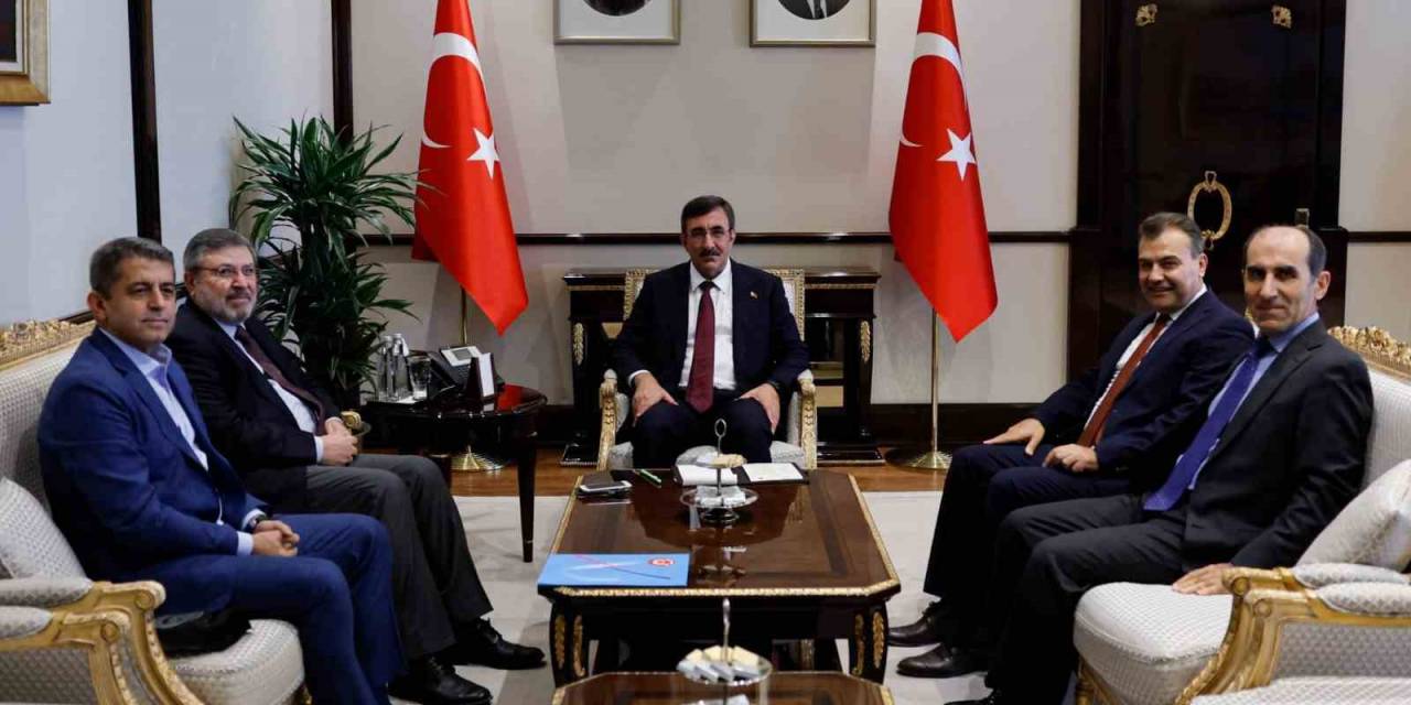 Cumhurbaşkanı Yardımcısı Yılmaz, Eroğlu’nu Kabul Etti