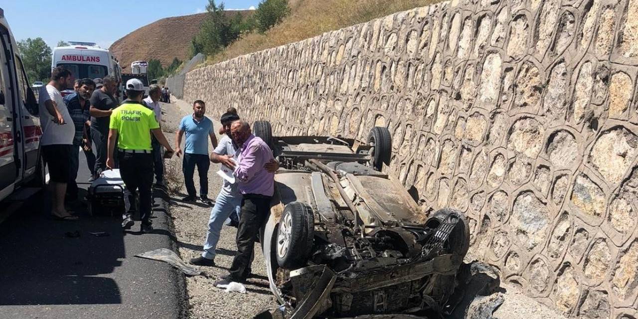 4 Kişinin Yaralandığı Trafik Kazasında Adeta Can Pazarı Yaşandı