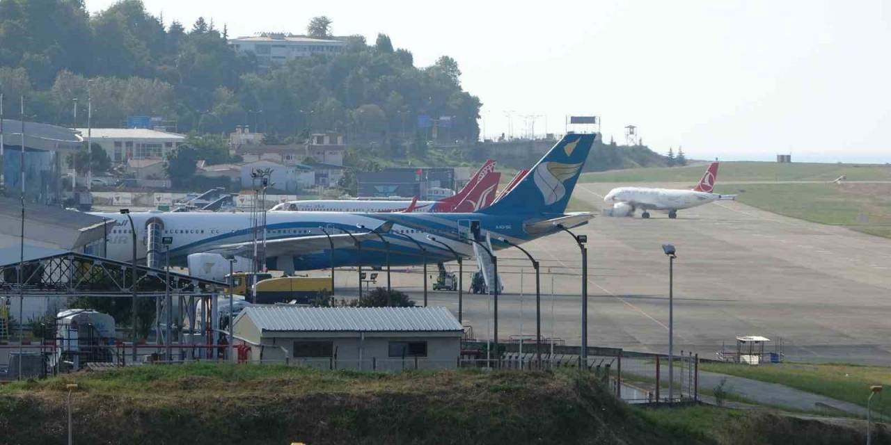 Trabzon Havalimanı Tüm Zamanların Uçuş Rekorlarını Kırdı, Yabancı Turist Sayısı İlk Kez Yerli Turist Sayısını Geçti