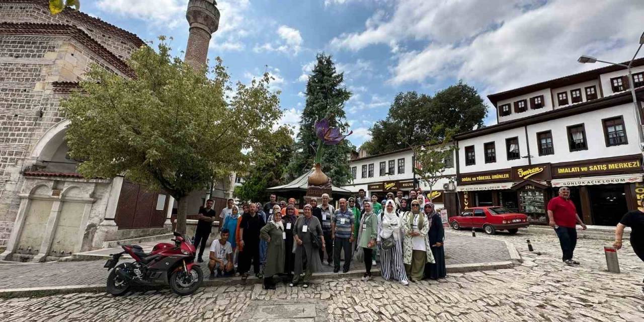 Sincan Belediyesinin Kapadokya’ya Gönderdiği Vatandaşlar Bölgeye Hayran Kaldı