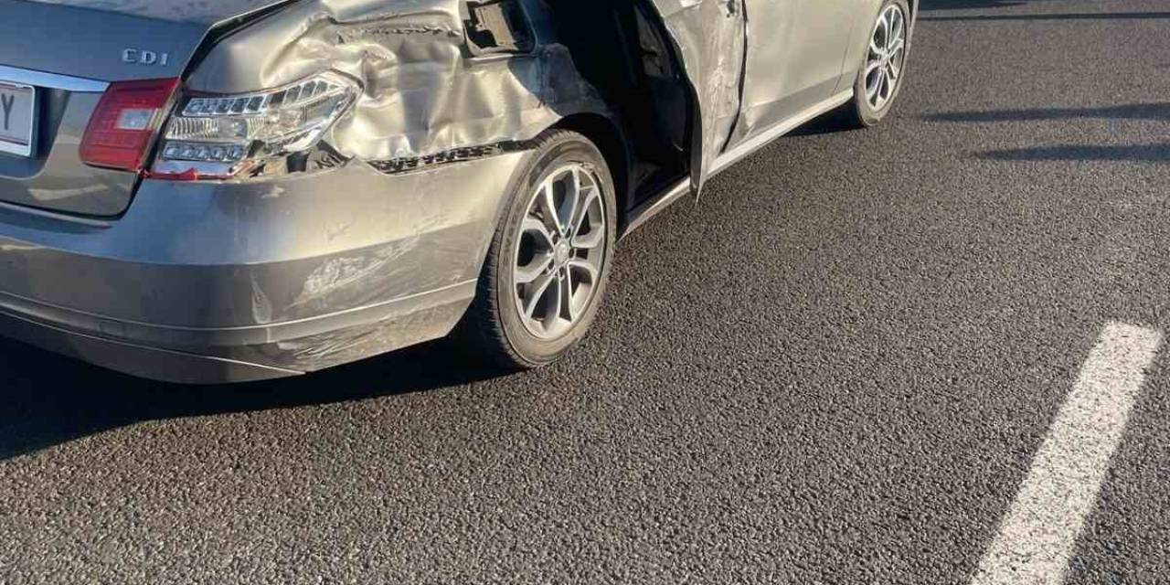 Ankara’da İşçi Servisi Minibüse Ve Ardından Tıra Çarptı: 21 Yaralı