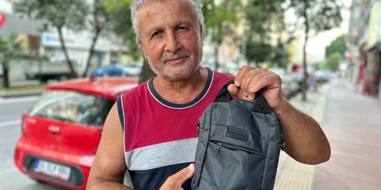 Bulduğu Yüklü Miktardaki Paranın Sahibini Arıyor