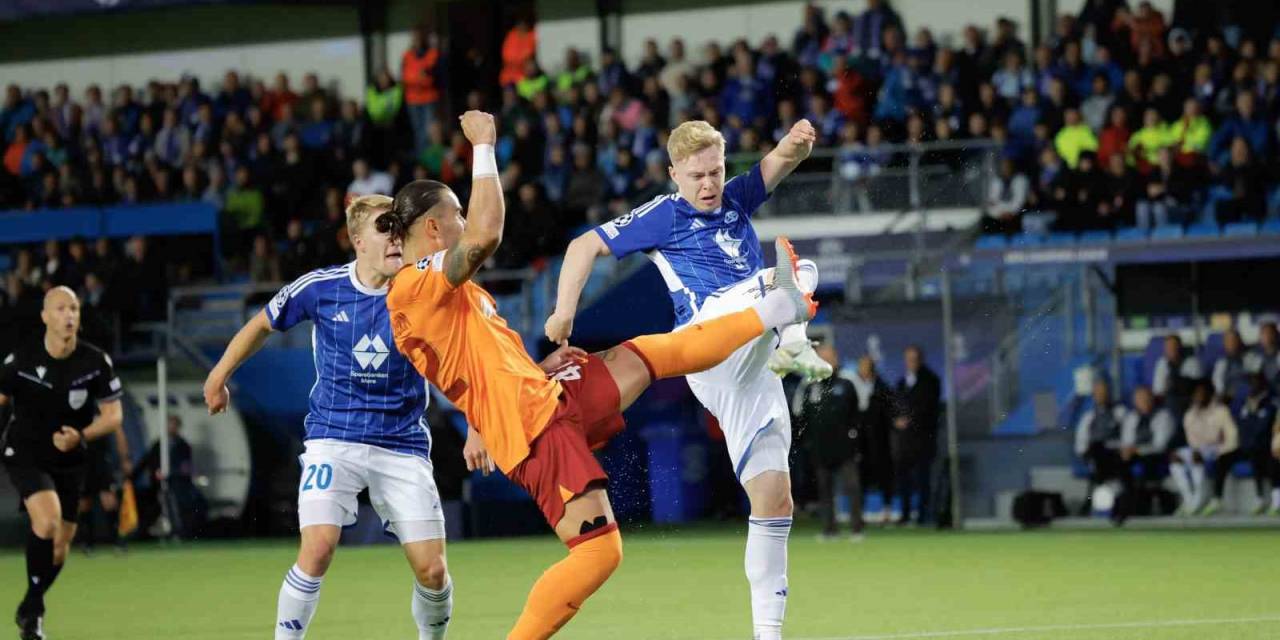 Uefa Şampiyonlar Ligi: Molde: 1 - Galatasaray: 2 (İlk Yarı)