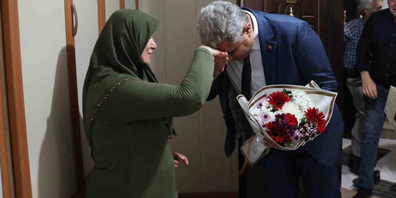 Vali Aslan Şehit Ailelerini Yalnız Bırakmıyor