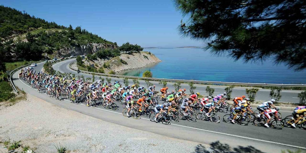 Türkiye Yüzyılı’nda Profesyonel Yol Bisikletinin Kalbi Türkiye’de Atacak