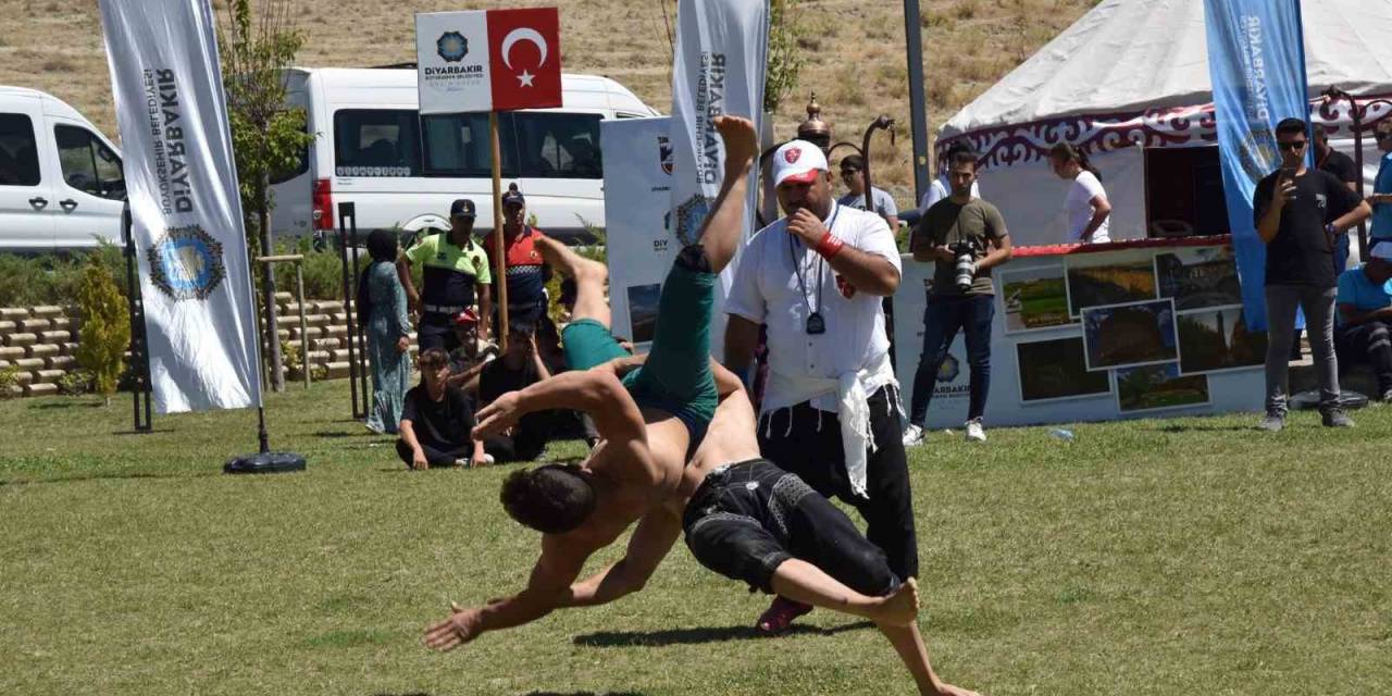 Ahlat’ta Malazgirt Zaferi Kutlamaları Devam Ediyor