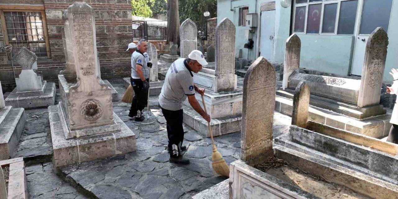 Bursa’da Hazireler Ecdada Yakışır Hale Getiriliyor
