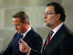 Cameron: “Türkiye’deki Sığınmacılara Maddi Yardım Edeceğiz”