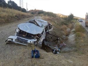 Sungurlu’da Otomobil Takla Attı: 4 Yaralı