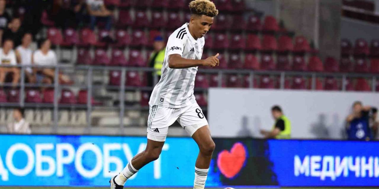 Uefa Avrupa Konferans Ligi: Dinamo Kiev: 0 - Beşiktaş: 1 (İlk Yarı)