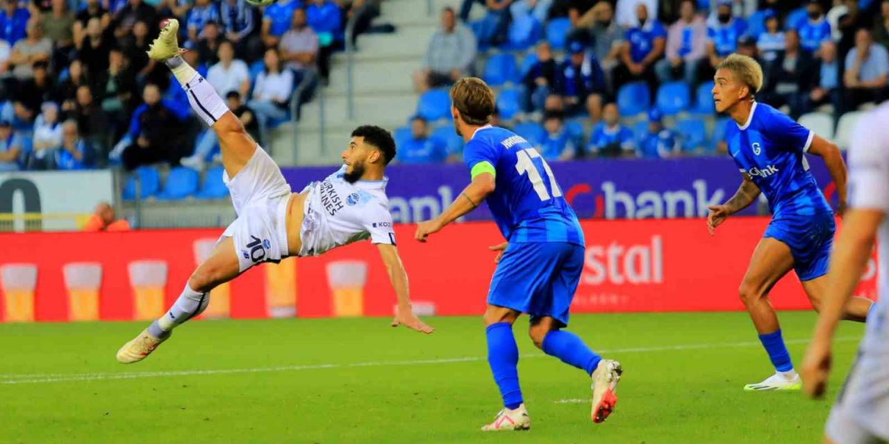 Uefa Avrupa Konferans Ligi: Krc Genk: 0 - Y. Adana Demirspor: 0 (İlk Yarı)