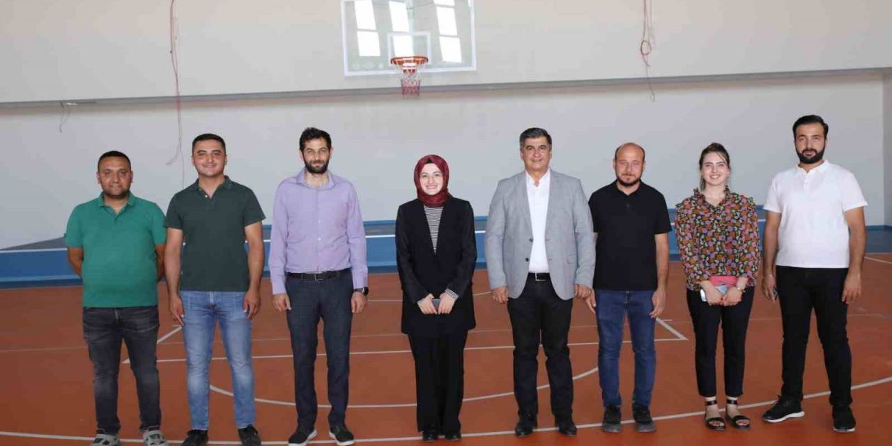 Gençlik Merkezi Ve Yüzme Havuzunda Sona Gelindi