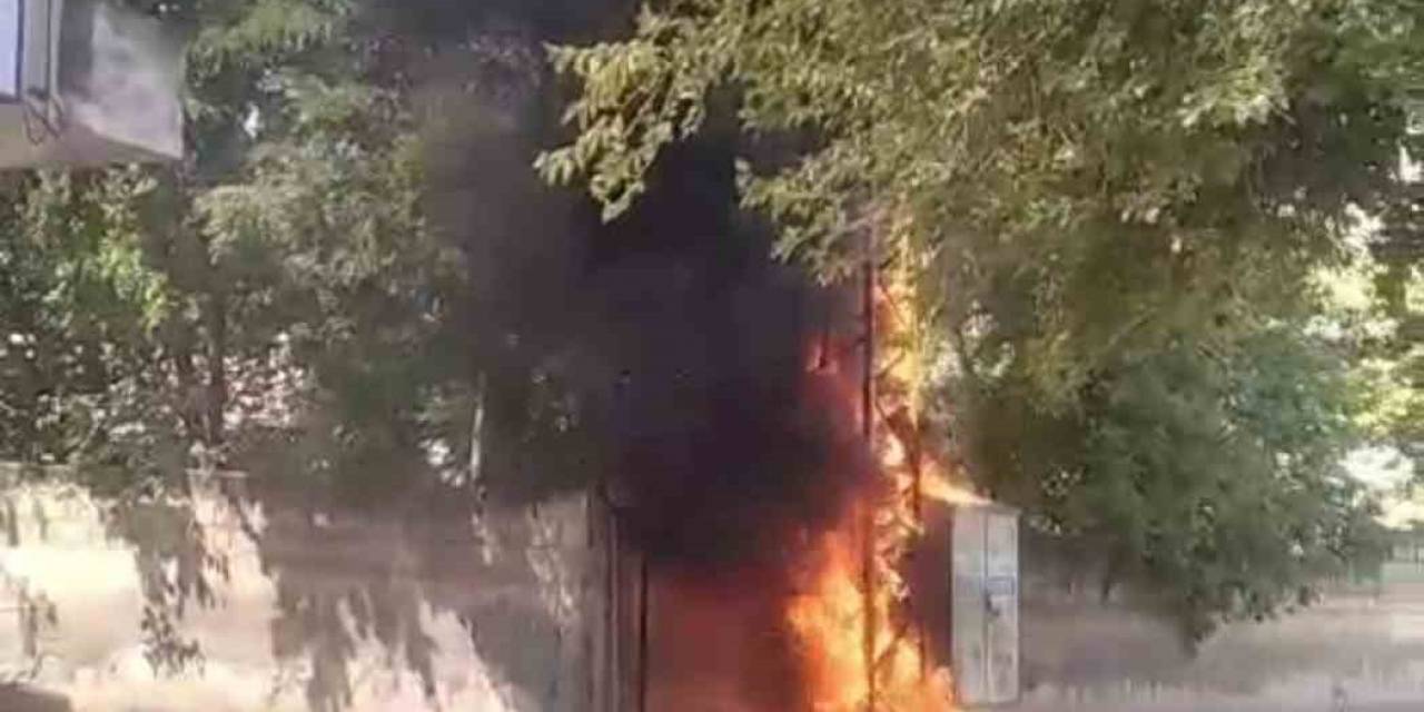 Yanan Trafo Paniğe Neden Oldu