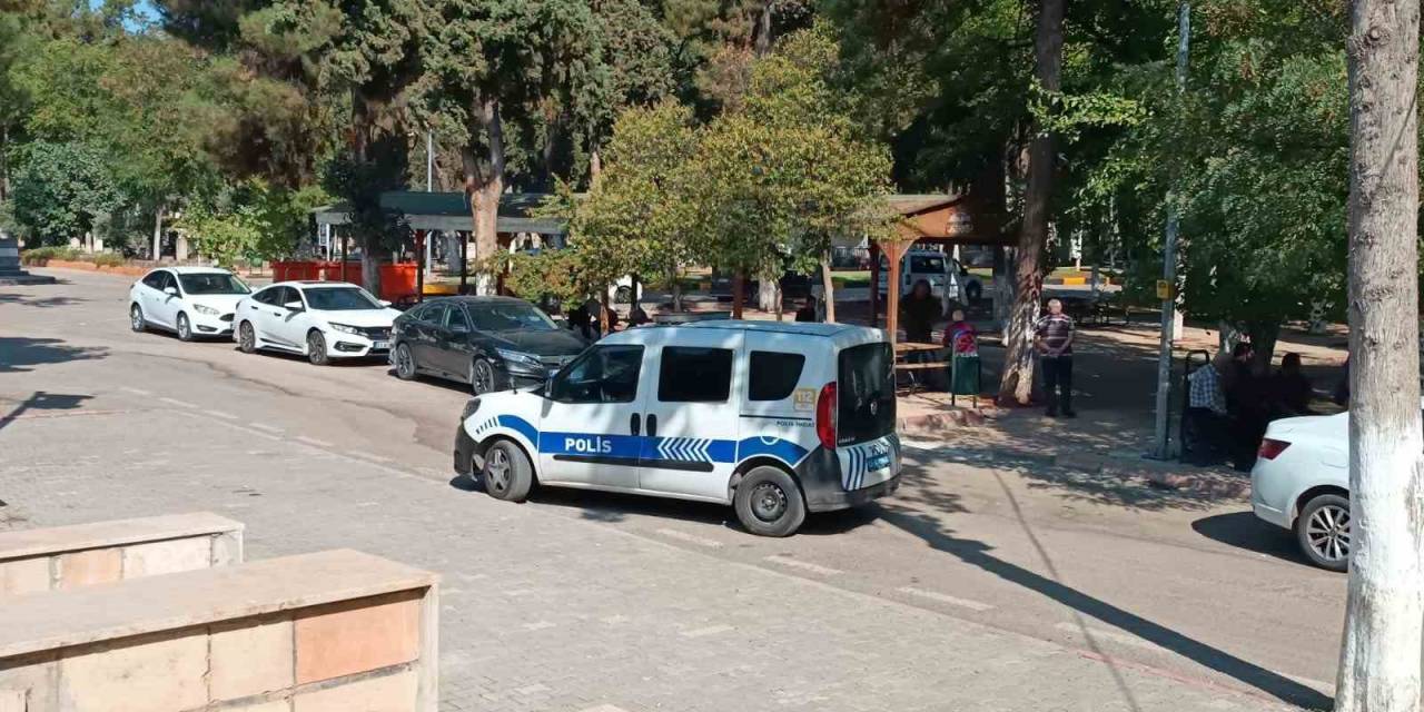 Tartıştığı Kadın Tarafından Bıçaklanan Şahıs Hayatını Kaybetti