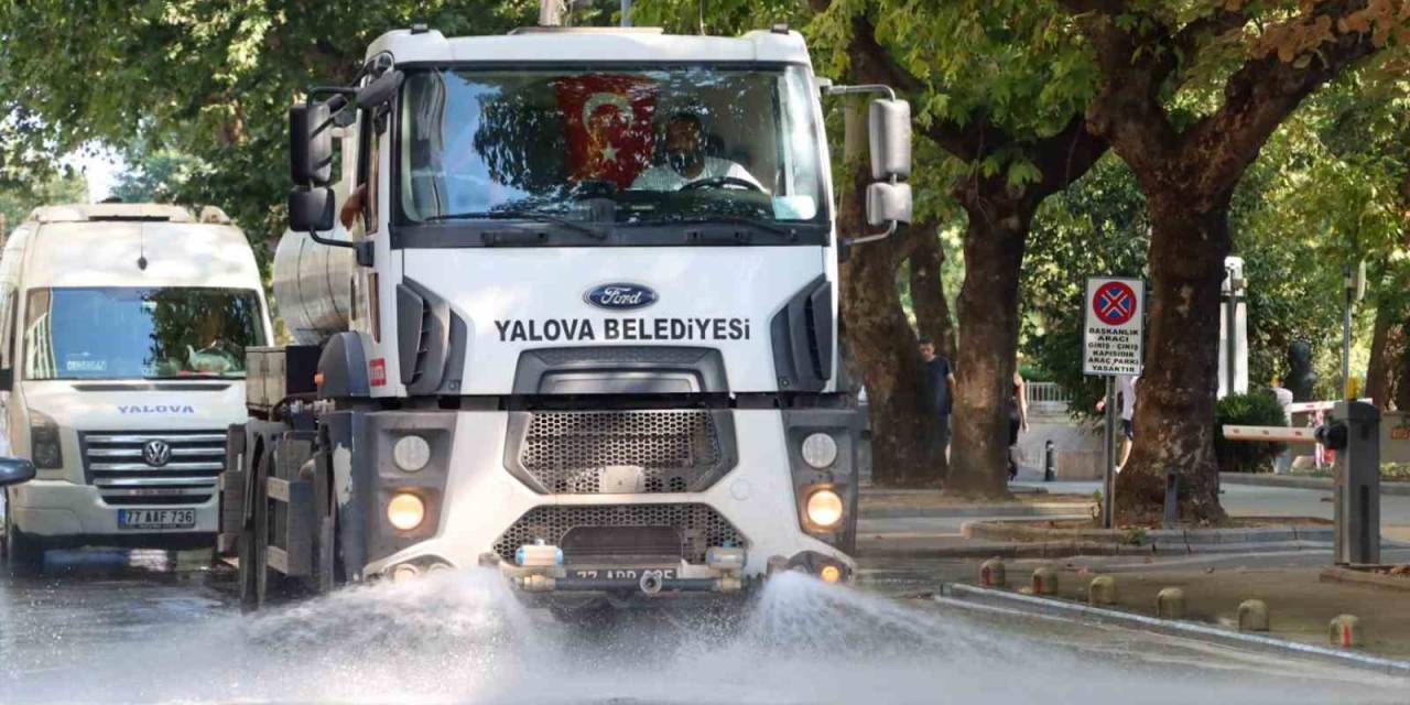 Süleymanbey Mahallesi’nde Hummalı Temizlik Çalışması