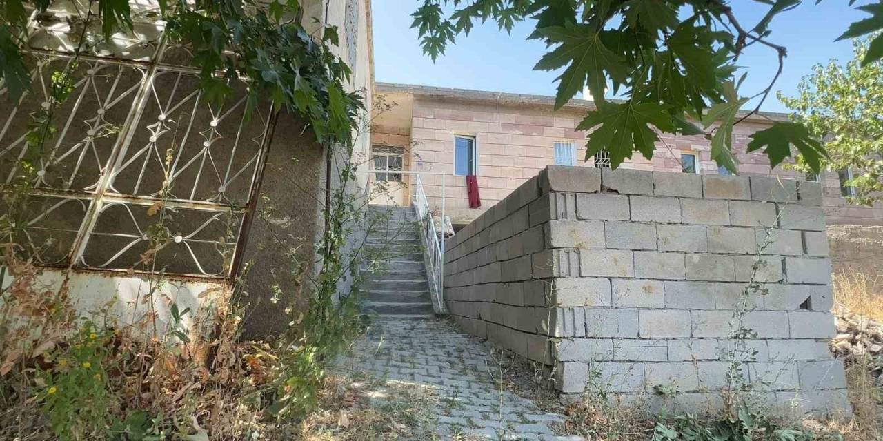 Kız Arkadaşı Tarafından Öldürülen Zafer’in Son Sözleri "Bıçaklandım, Beni Hastaneye Yetiştirin"