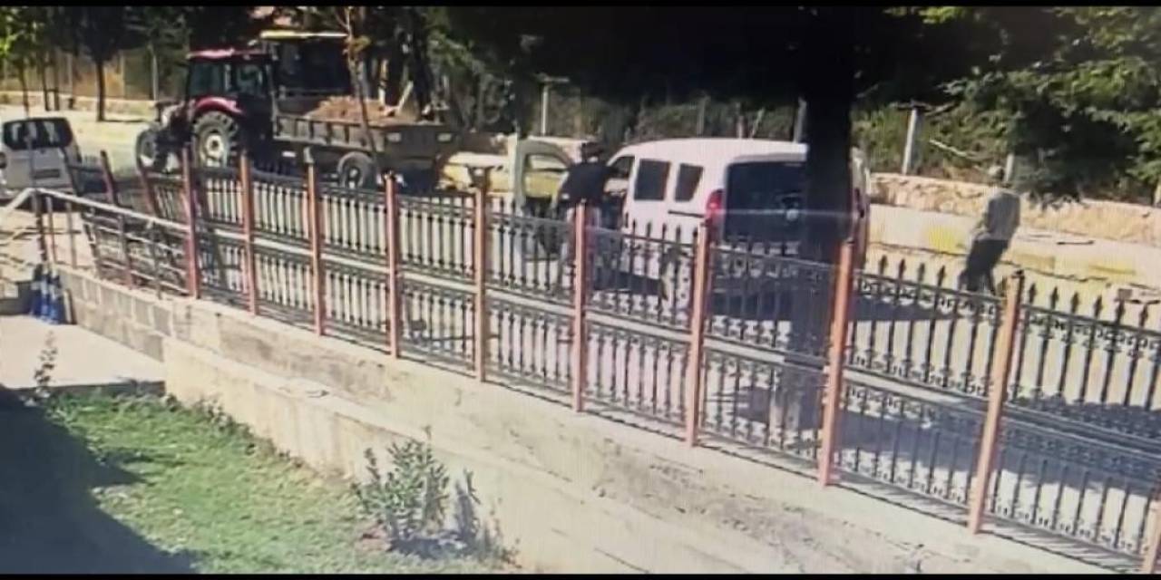 Diyarbakır’da Ak Parti İlçe Başkanı’nın Kardeşi Ve Yeğenleri Yazı İşleri Müdürünü Darp Etti