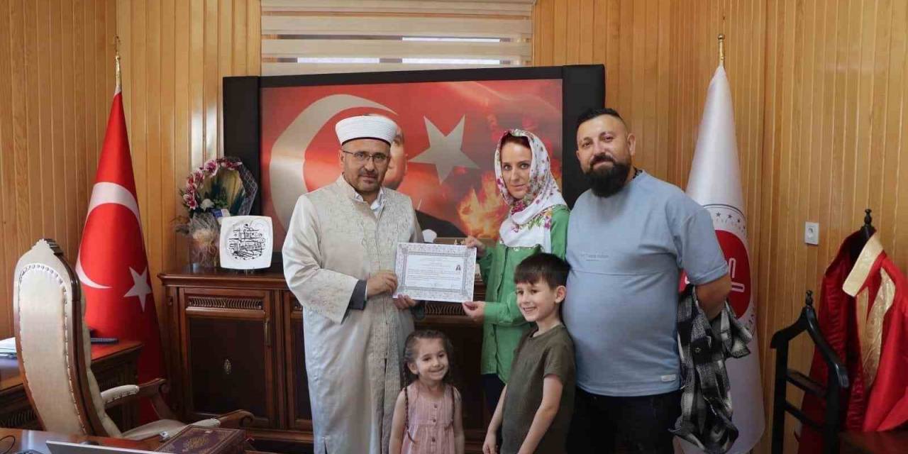 Ezandan Etkilenen İngiliz Mccathie, Elazığ’da Müslüman Oldu