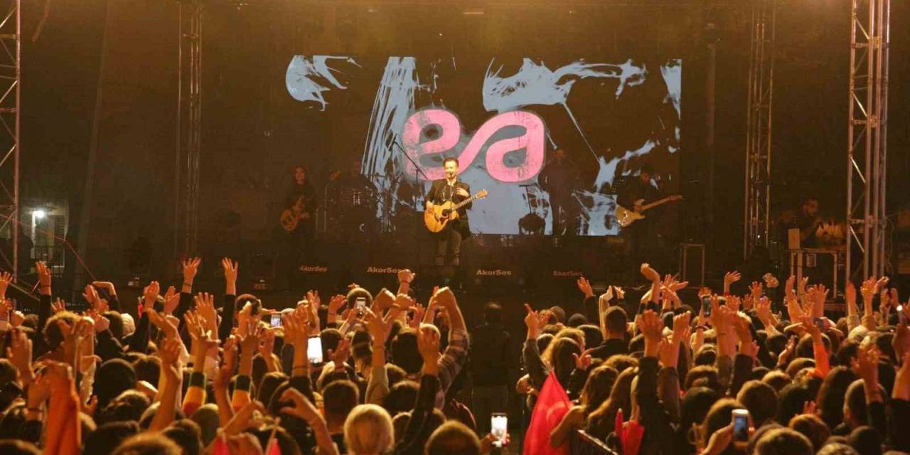 Denizlililer 30 Ağustos Coşkusunu Büyükşehir İle Yaşayacak