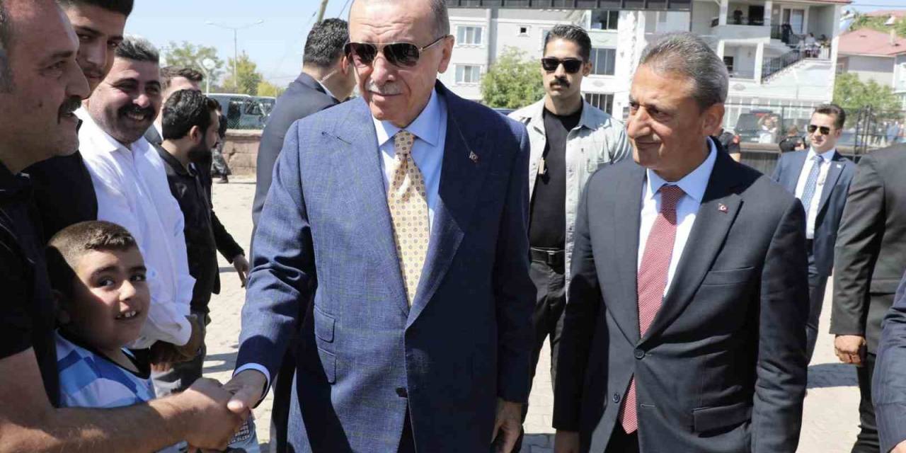Cumhurbaşkanı Erdoğan, Malazgirt’e Uğurlandı