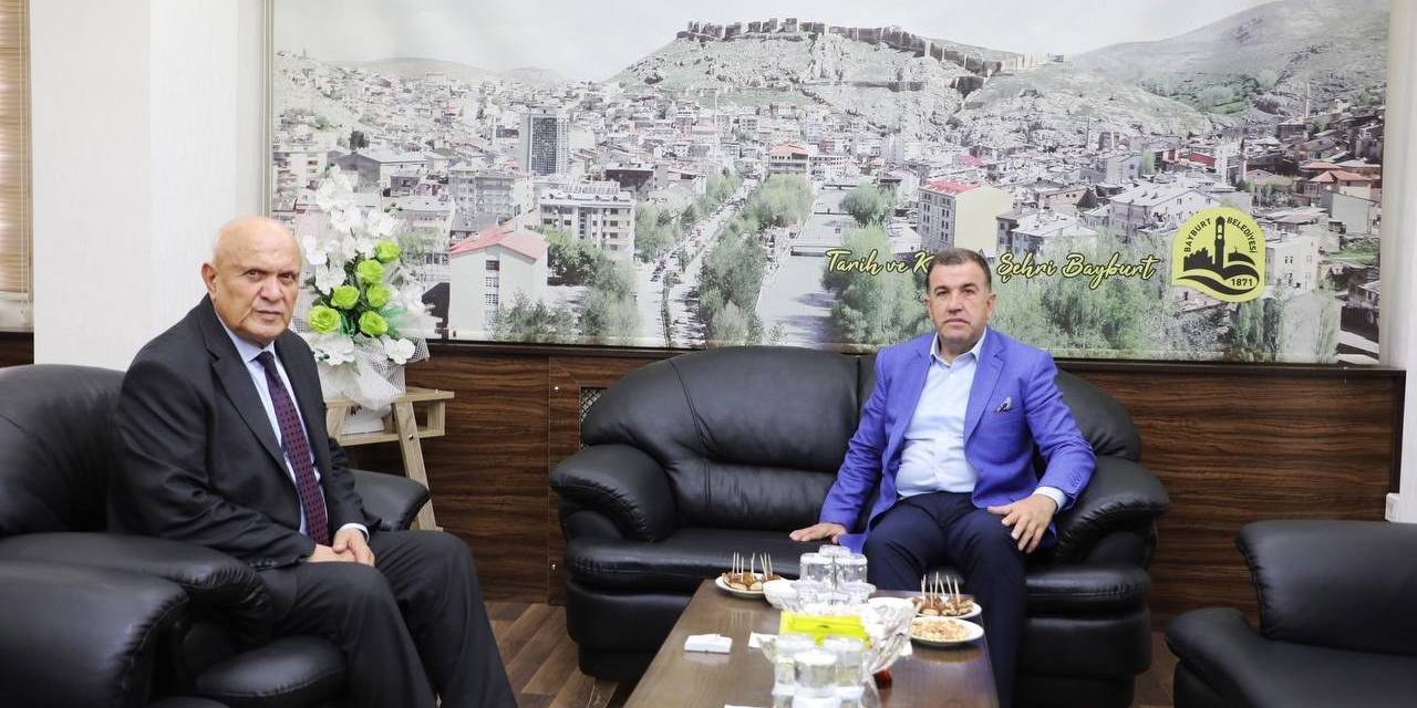 Vali Eldivan Başkan Pekmezci İle Görüştü