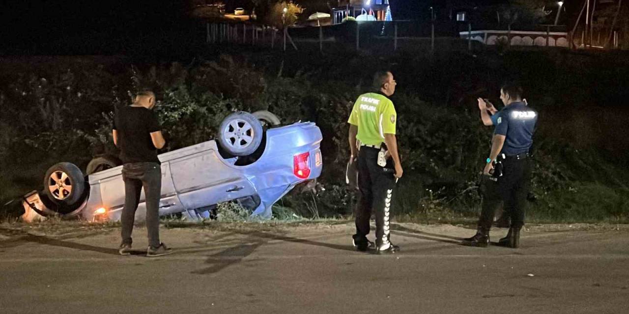 Sinop’ta Otomobil Takla Attı: 4 Yaralı