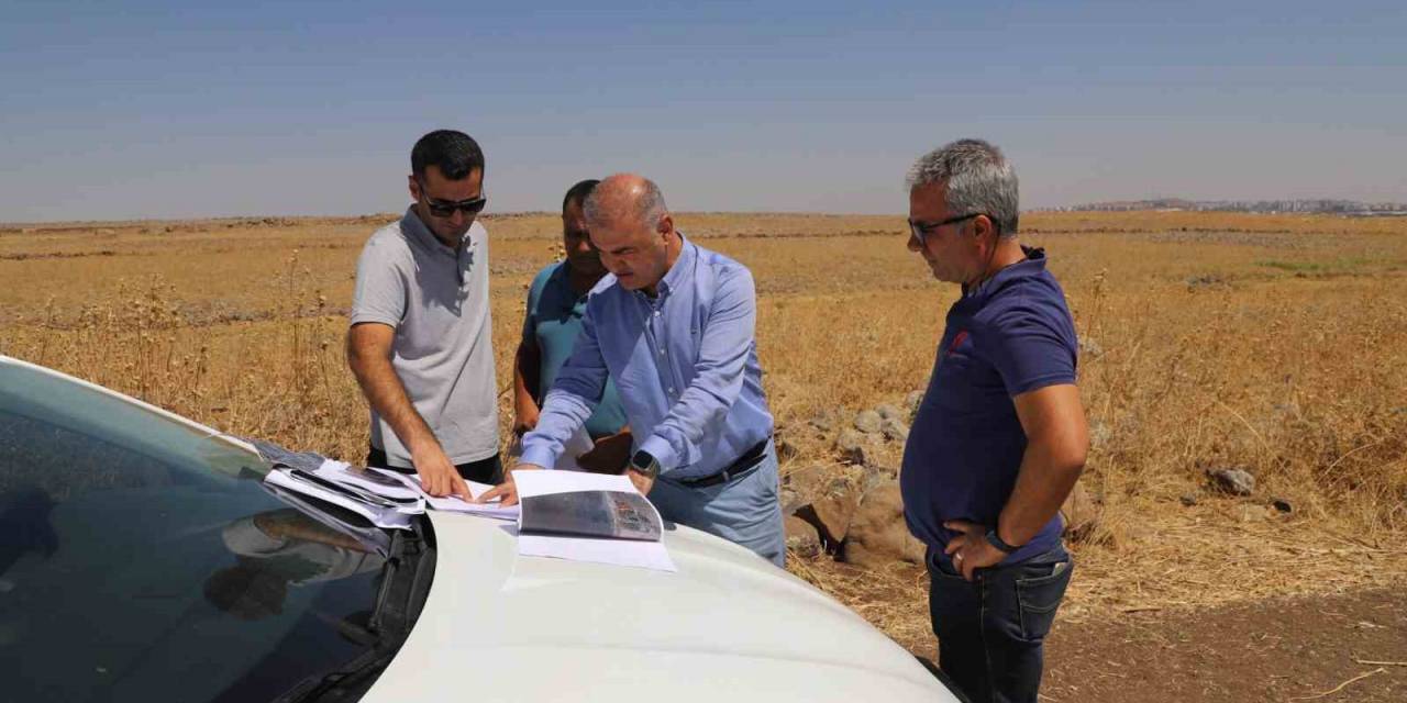 Diyarbakır’da Depremzedeler İçin İnşası Süren Konutlarda Alt Yapı Çalışmaları Başladı