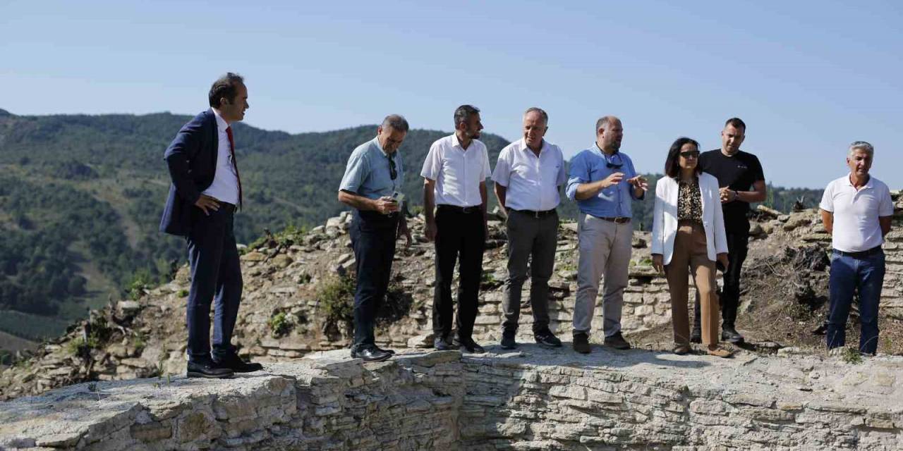 Vali Kaya, Altınova’nın Tarihi Ve Doğal Güzelliklerine Hayran Kaldı